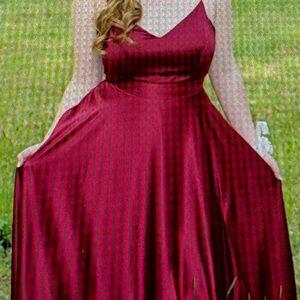 Elegant Burgundy Evening Gown